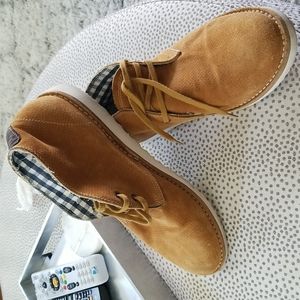 Johnston & Murphy Brown Suede Chucka Boots - Men's